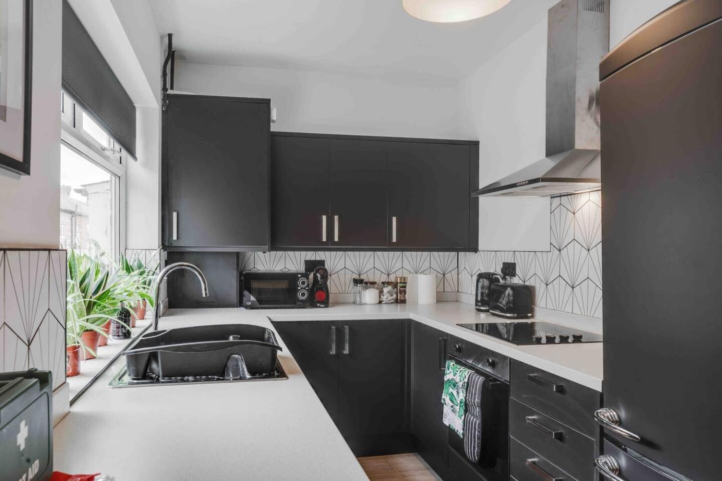 فيلا 3-Bed Scouse House Near Anfield & Goodison ليفربول المظهر الخارجي الصورة