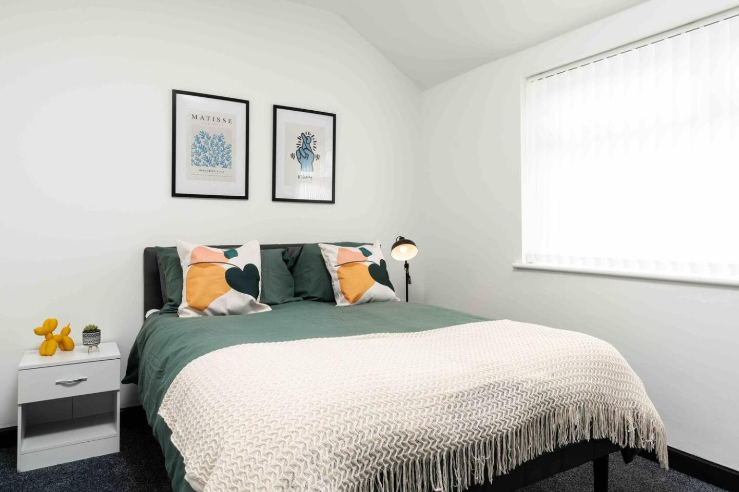 فيلا 3-Bed Scouse House Near Anfield & Goodison ليفربول المظهر الخارجي الصورة