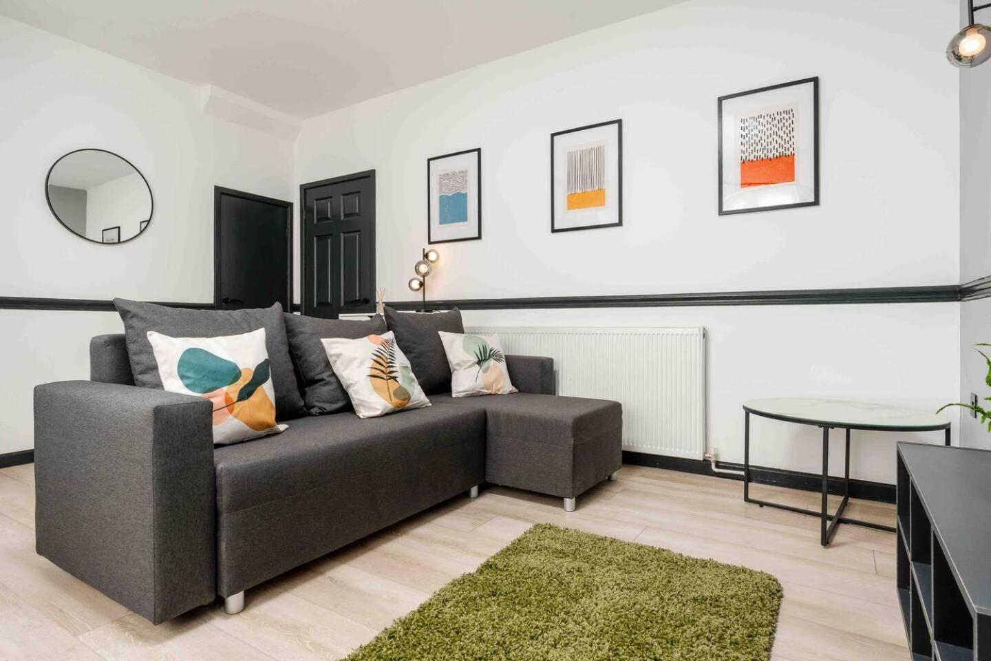 فيلا 3-Bed Scouse House Near Anfield & Goodison ليفربول المظهر الخارجي الصورة