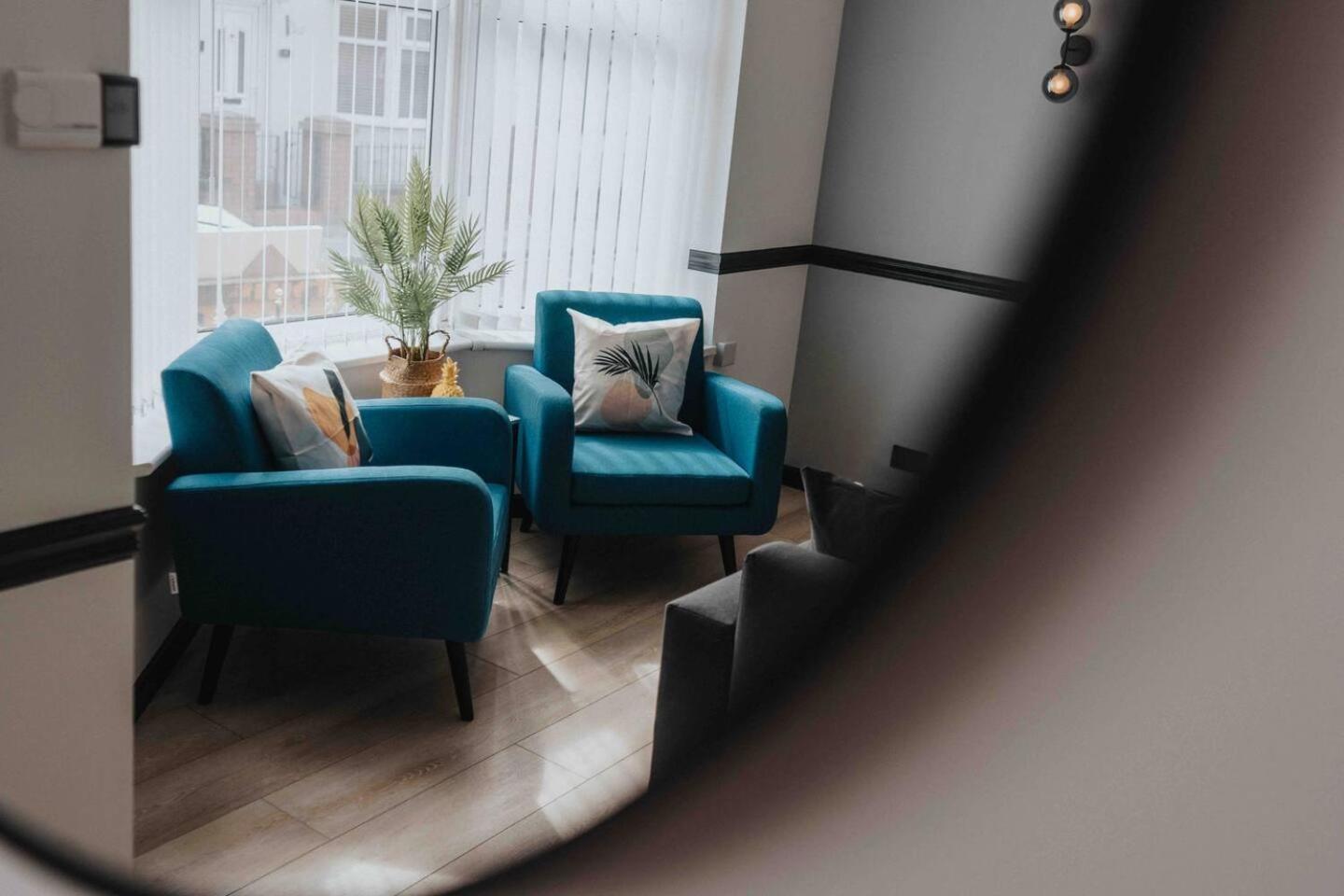 فيلا 3-Bed Scouse House Near Anfield & Goodison ليفربول المظهر الخارجي الصورة